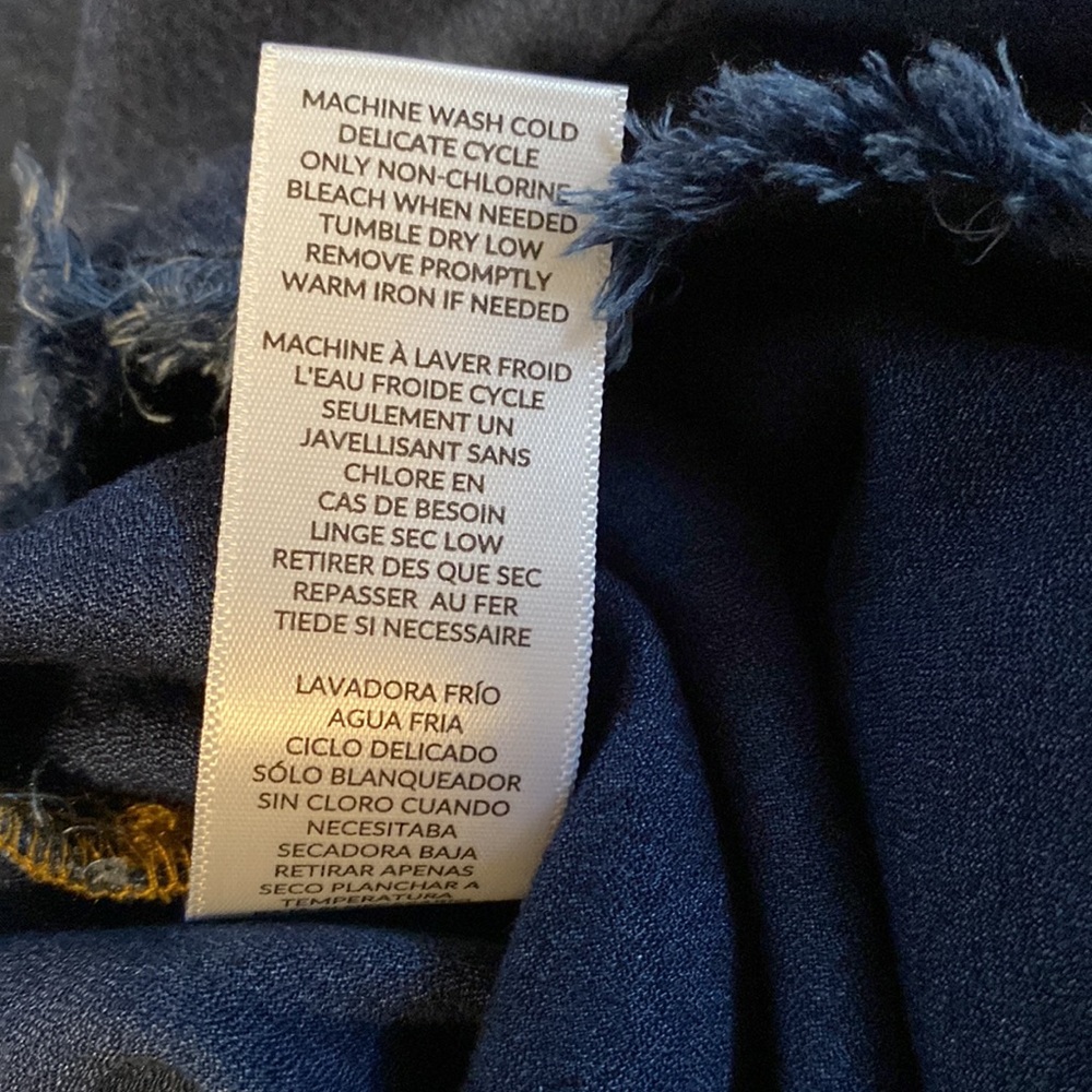 Splendid Blue Frayed Wide Leg Chambray Denim Jumpsuit NWOT - Picture 12 of 12